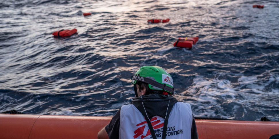 Arriveranno a Lampedusa i cadaveri degli 11 migranti, saranno collocati nei locali dell'area marina protetta