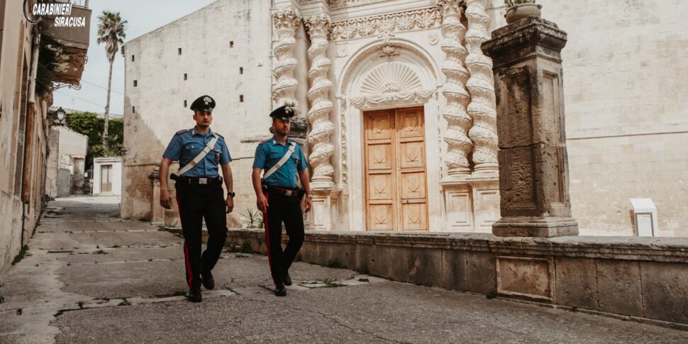 Evade dai domiciliari e viene avvistata nelle vie cittadine, arrestata a Palazzolo Acreide