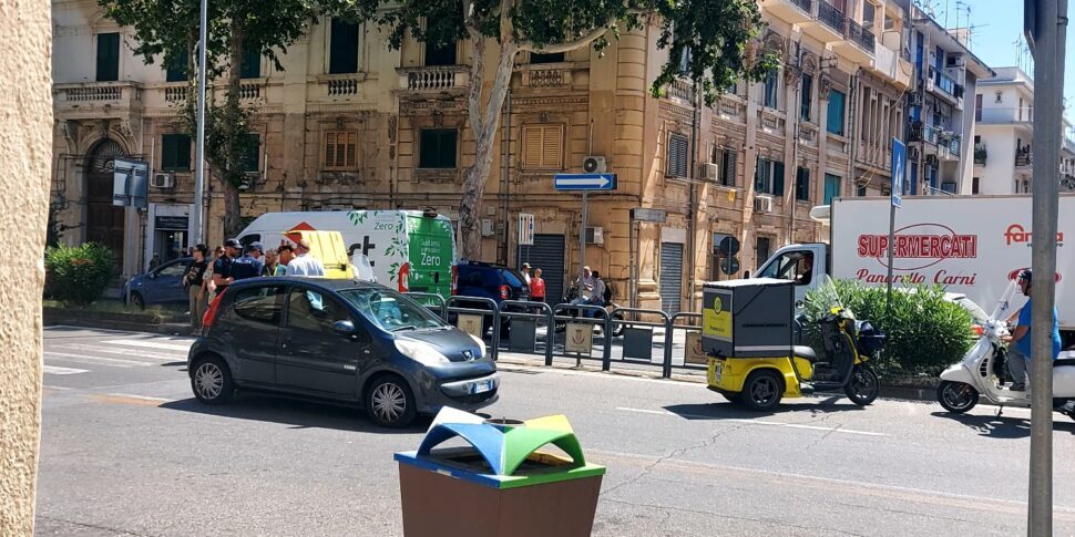 Messina, postino investe con lo scooter un anziano: è in gravi condizioni