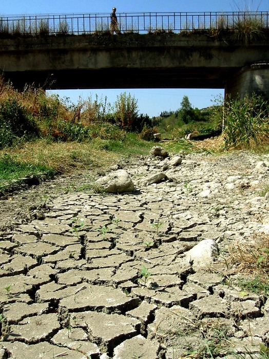 Siccità: comuni confinanti in Sicilia, uno a secco l'altro no