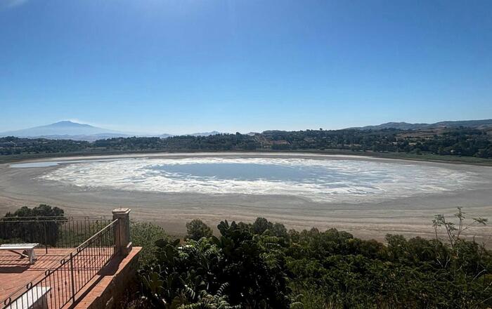 Allarme Italia Nostra, il lago di Pergusa sta scomparendo