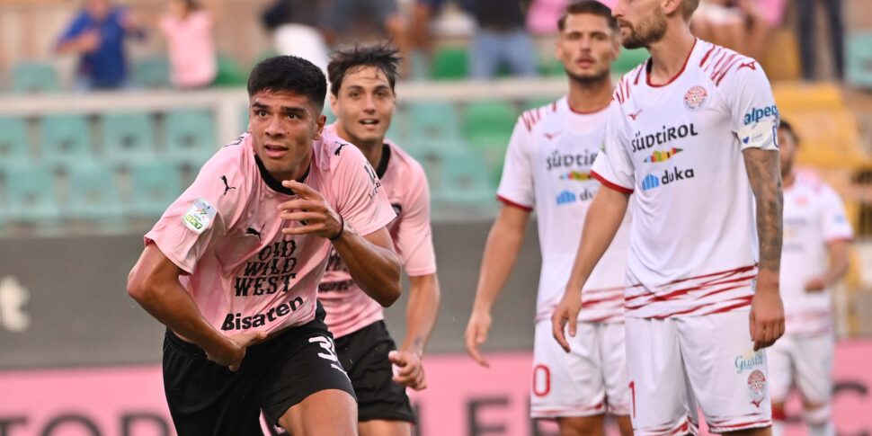 Il mercato del Palermo: aumentano le pretendenti per Brunori, Aurelio in uscita