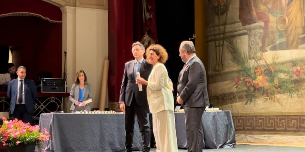 A Palermo la consegna delle onorificenze dell’Ordine al Merito della Repubblica, premiate anche alcune scuole