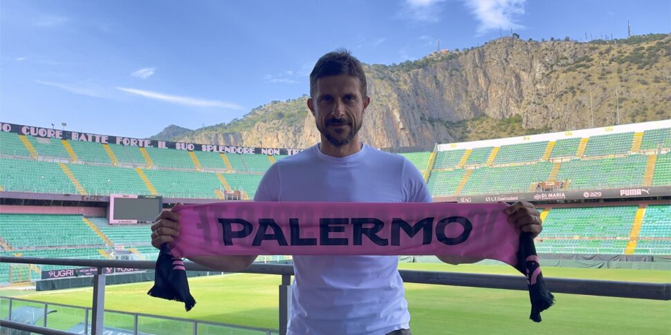 Palermo, Dionisi si presenta: «Sento passione e non pressione, la mia squadra un mix tra giovani ed esperienza»