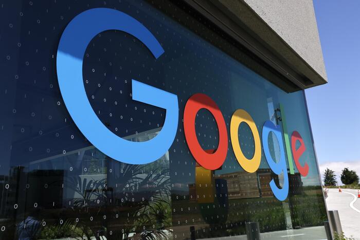 Google sotto indagine, ipotesi evasione di quasi 900 milioni