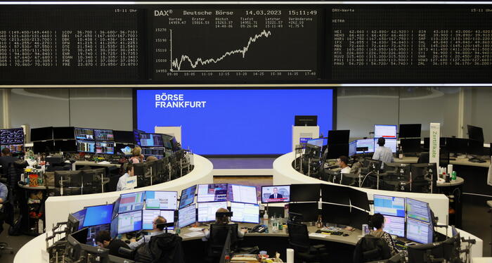 Borsa: l'Europa peggiora dopo l'avvio di Wall Street, Parigi -1%