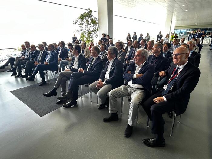 Aeroporti: presentate a Palermo le nuove aree commerciali