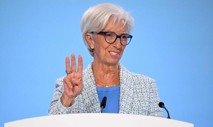 La Bce taglia i tassi di 25 punti base. Lagarde: "La strada sarà accidentata"