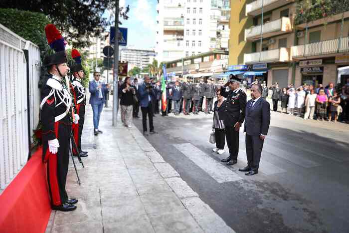 Ricordati i tre carabinieri uccisi dalla mafia in via Scobar