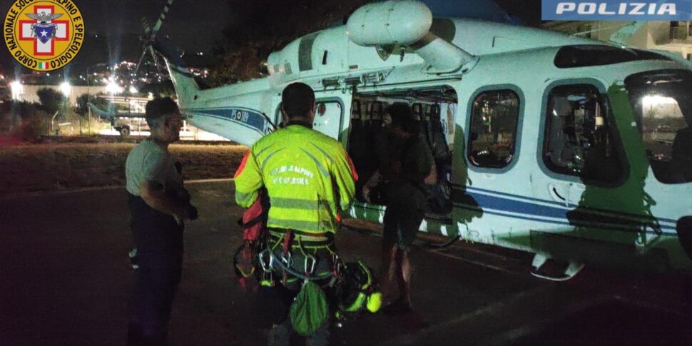 Palermo, escursionista bloccato a Capo Gallo: in soccorso arriva l’elicottero