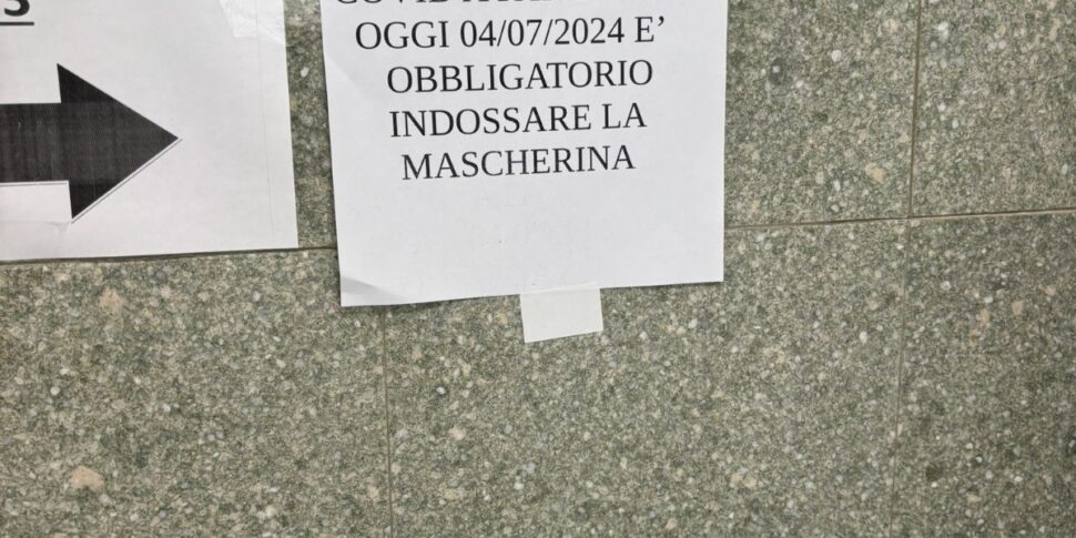 Crescono i contagi Covid anche in Sicilia: negli ospedali di Palermo niente visite nei reparti con i malati più fragili