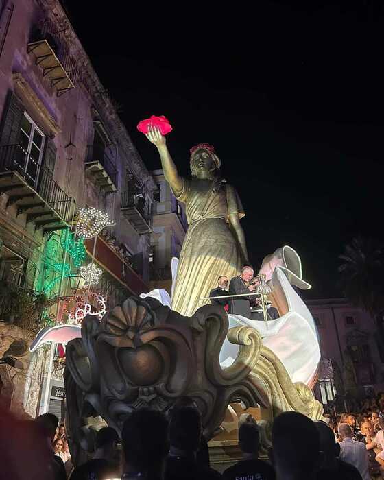 A Palermo il festino dei record per Santa Rosalia