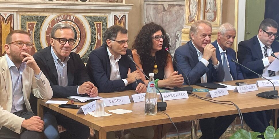 Beni confiscati, la Commissione antimafia a Palermo: «Serve una gestione più vicina ai territori»