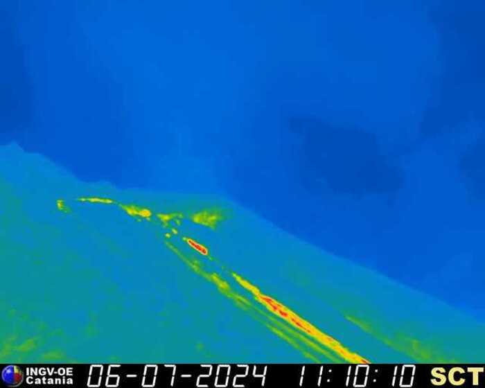 Stromboli: arrestata la colata sulla Sciara del fuoco