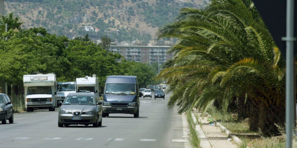 Palermo si sveglia con un'alta vittima della strada: incidente in via dell’Olimpo, muore in moto a 47 anni