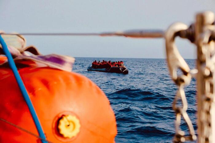 Migranti: 266 sbarcati in poche ore a Lampedusa