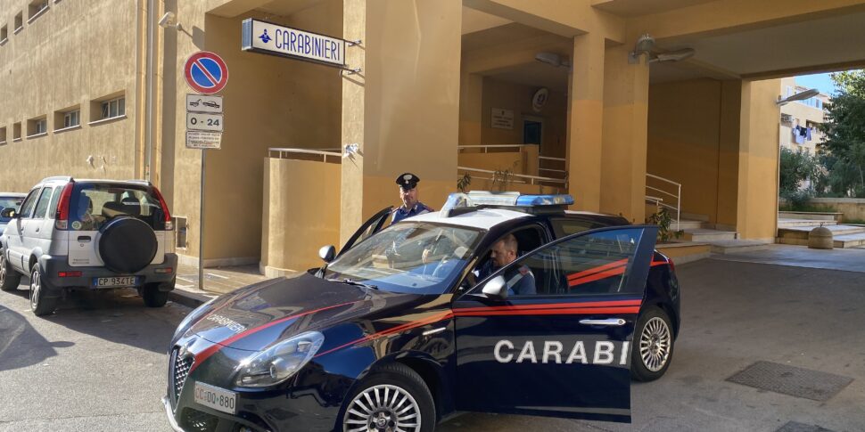 Palermo, spaccio allo Zen: i carabinieri arrestano due giovani di 20 e 30 anni