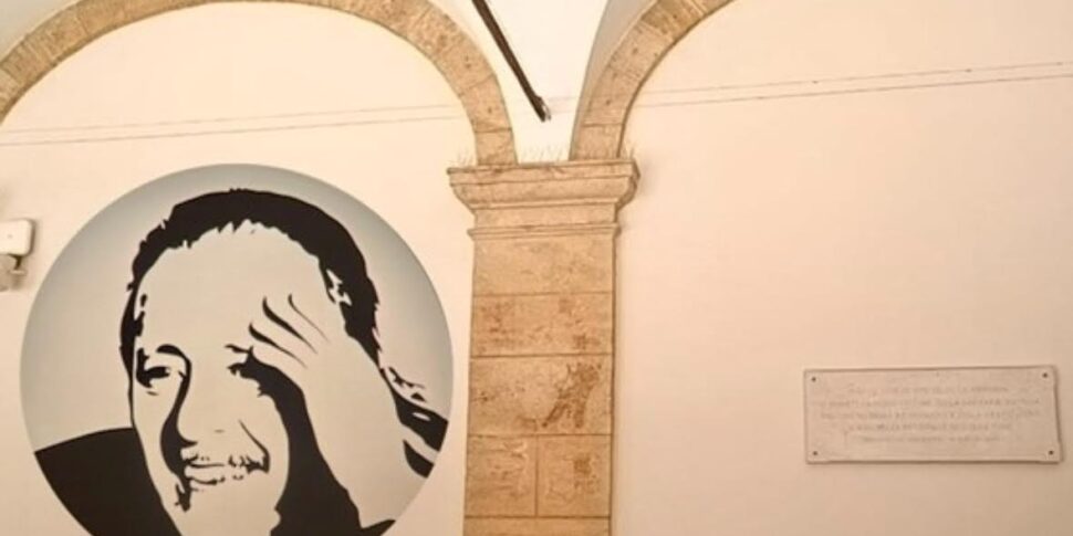 Palermo, il volto del giudice Borsellino proiettato a Palazzo dei Normanni