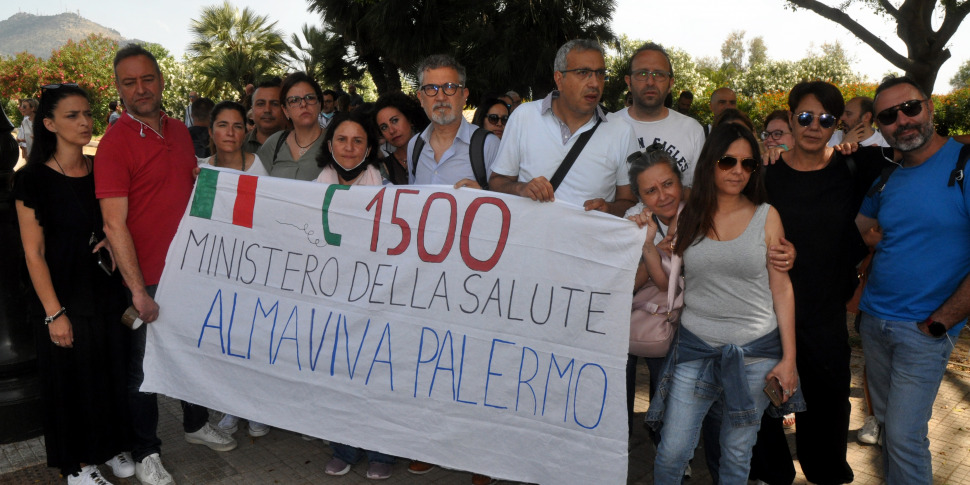 Ex Almaviva, il senatore Russo: «500 lavoratori potranno essere assunti negli enti locali»