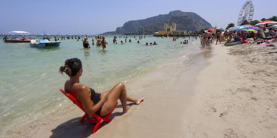 In Sicilia allerta per il caldo: nel fine settimana temperature fino a 40 gradi e rischio incendi