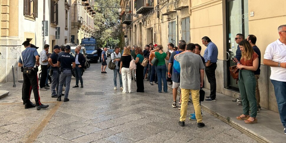 A Palermo la manifestazione dei sindacati su Pnrr, bilancio e partecipate: «Ignorati dalle istituzioni»