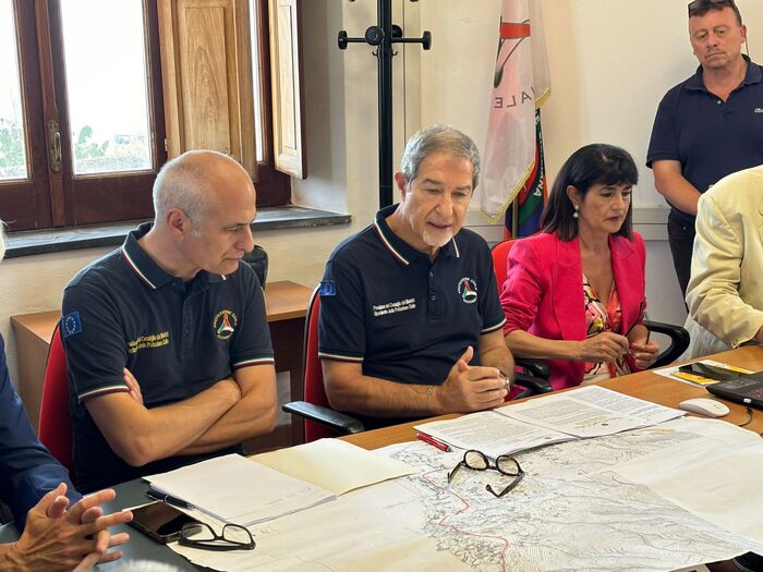 Stromboli:Musumeci,pronti a intervento,ma ora ipotesi non c'è