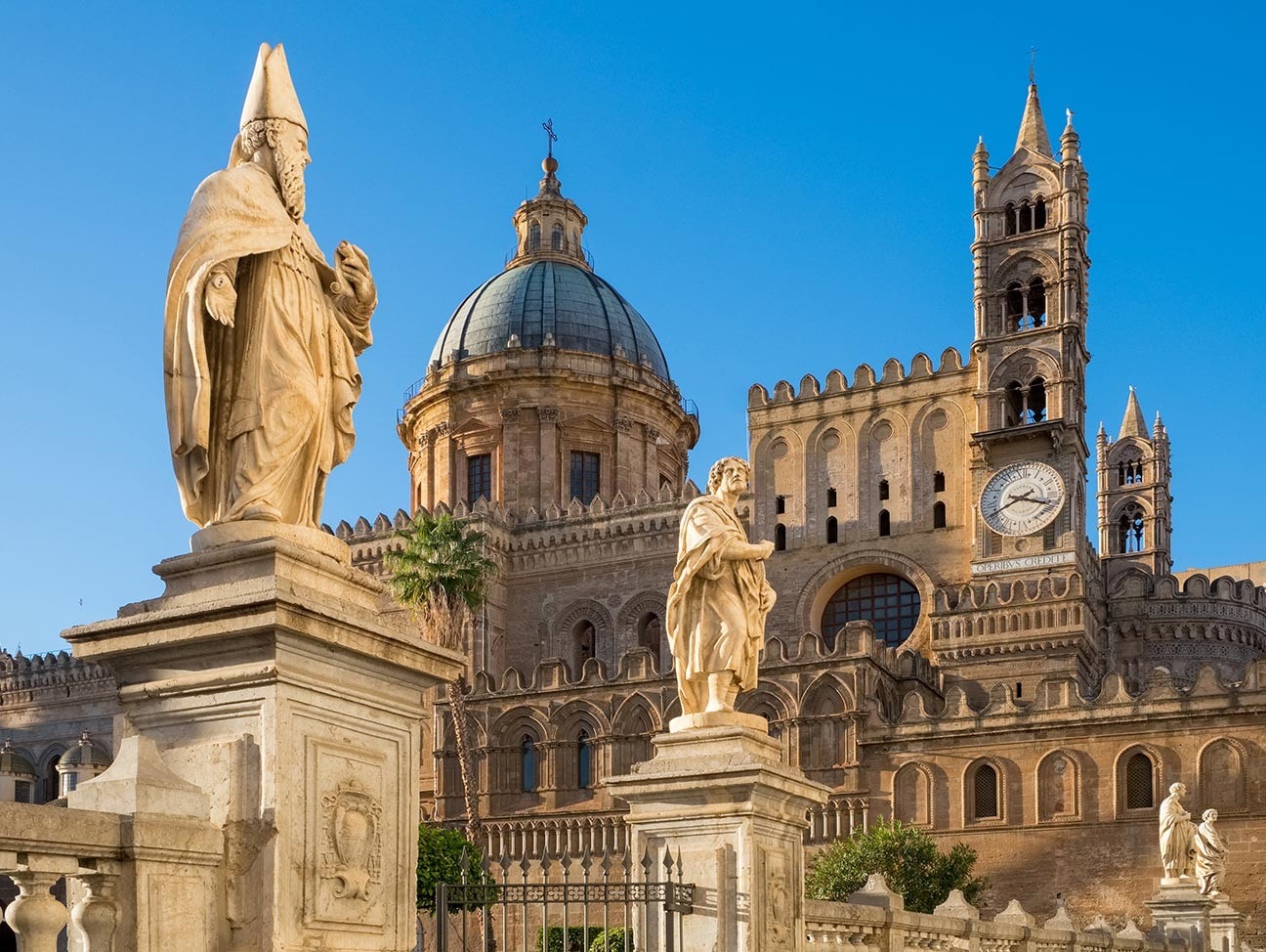 I tetti della Cattedrale di Palermo