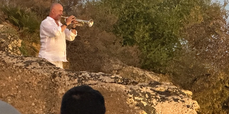 L'alba nella Valle dei Templi con i grandi della musica jazz