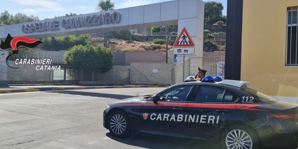 Il turista travolto dagli scippatori in fuga: arrestato uno dei due, ha 19 anni ed è di Mascalucia