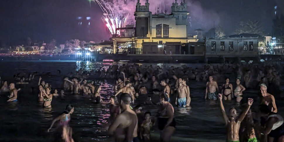 Nel giorno di Ferragosto bollino rosso in 21 città fra le quali Palermo: ecco i 17 consigli per combattere il caldo