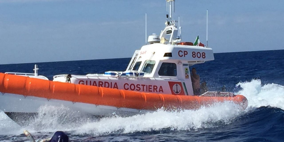 Giallo a Mazara: cadavere in mare, non si tratta di un migrante