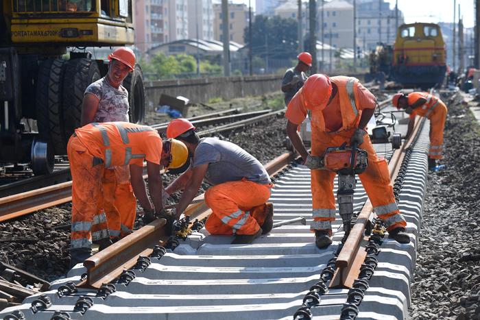 Istat, a giugno occupazione +0,1%, disoccupazione al 7%