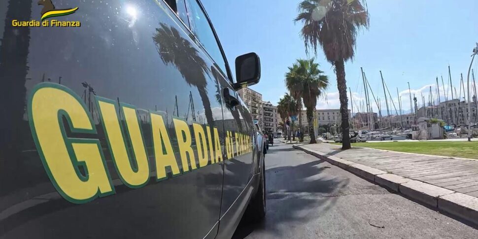 La mafia usava arance e società di comodo per i traffici tra Sicilia e Brasile