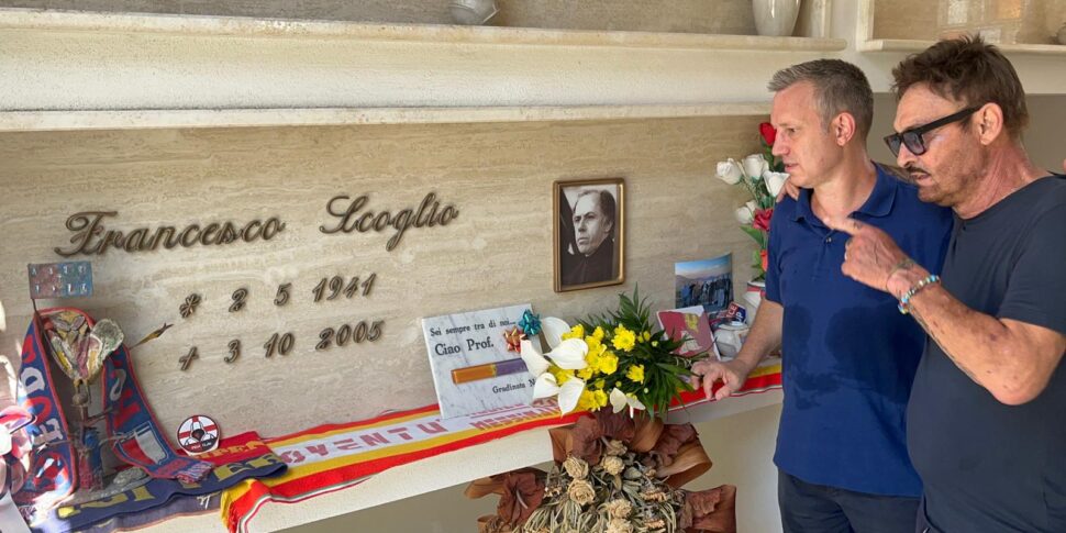 Lipari, Totò Schillaci rende omaggio al professore Scoglio