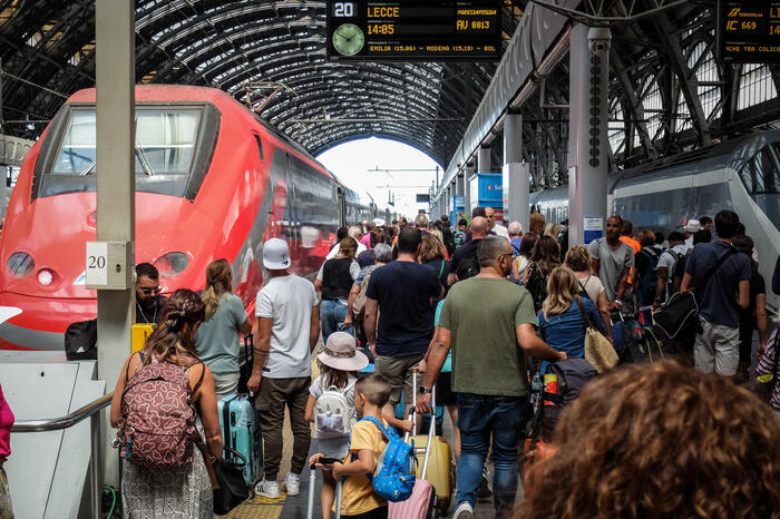 Rfi, risale la puntualità dei treni, ora in orario 8 su 10