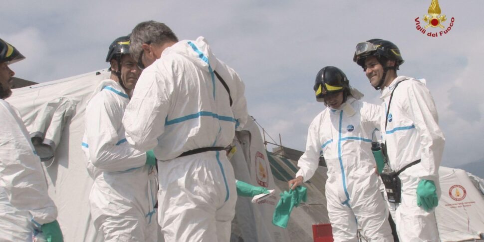 Le ricerche dei dispersi nel mare di Porticello, arrivano i sommozzatori della Concordia