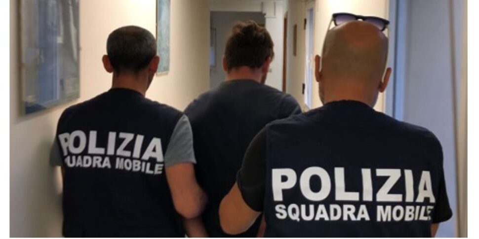 Caltanissetta, violenti con le loro compagne: ai domiciliari col braccialetto elettronico