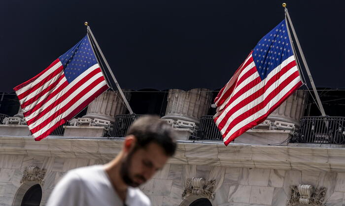 Wall Street apre in rialzo, Dj +0,18%, Nasdaq +0,26%