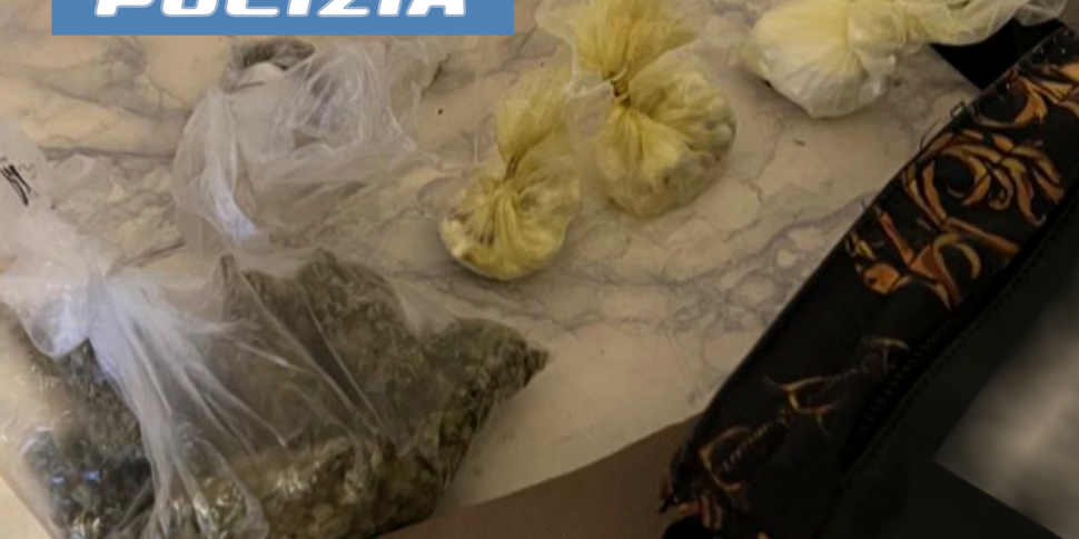 Giovanissimo trovato con cocaina e marijuana in casa: arrestato a Catania