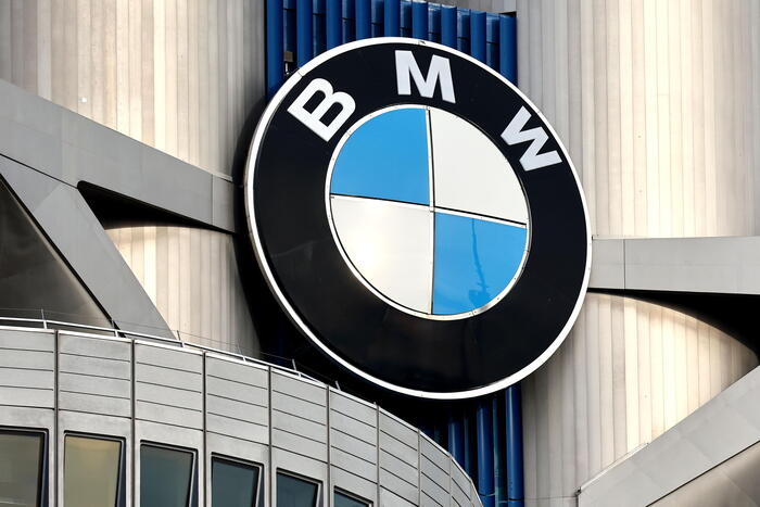 Bmw rivede al ribasso le stime sull'intero 2024