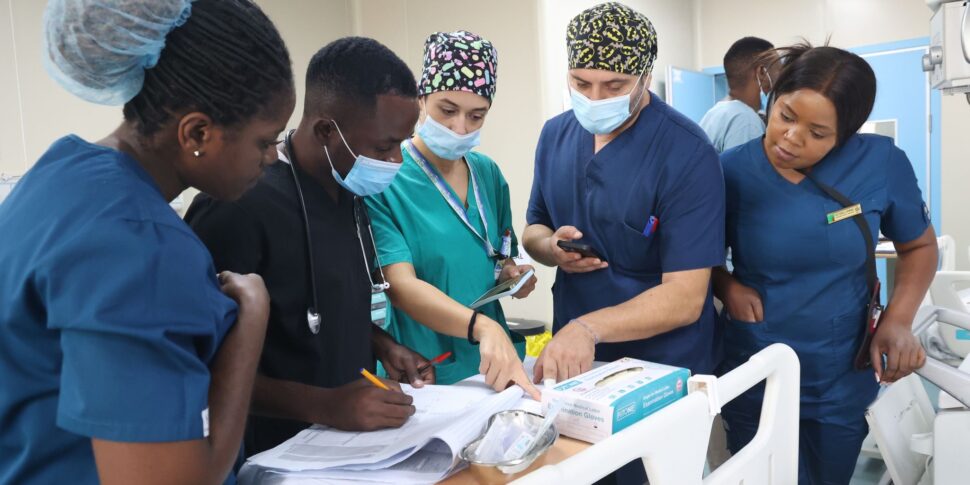 Cardiochirurgia, bimbi operati in Zambia da equipe del San Vincenzo di Taormina