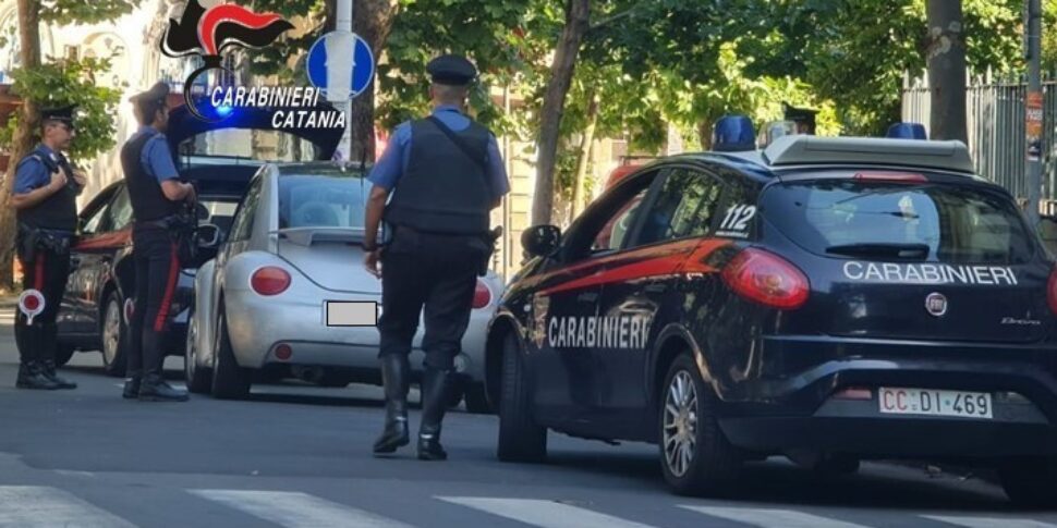 Catania, evade da domiciliari e va in un locale notturno: arrestato dai carabinieri