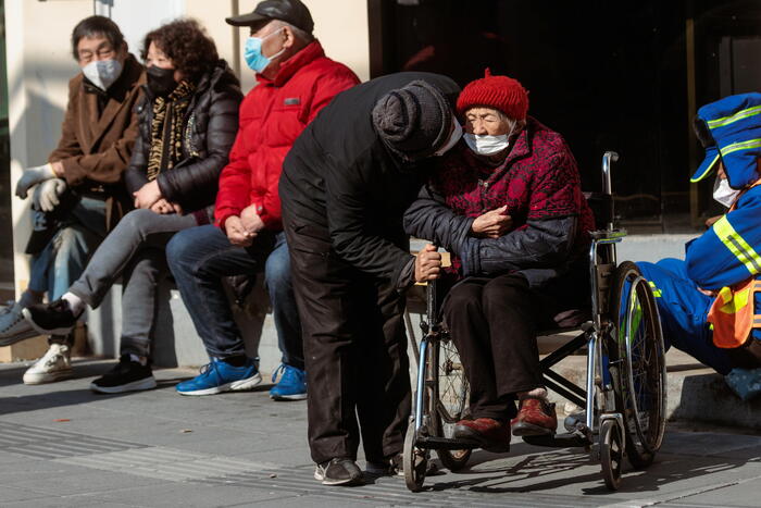 Cina, rialzo progressivo dell'età pensionabile dal 2025