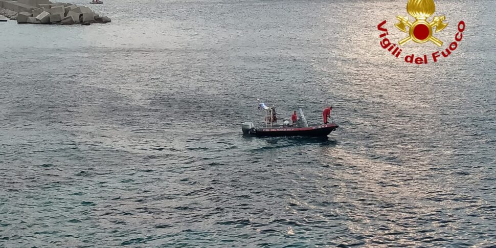 Palermo, ritrovata e soccorsa la donna francese dispersa in mare a Capo Gallo