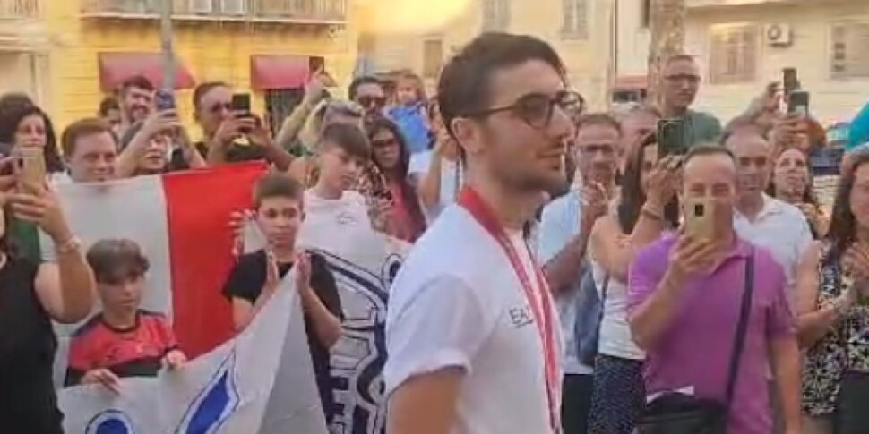 Casteldaccia in festa per Antonino Bossolo, la medaglia di bronzo delle Paralimpiadi - VIDEO