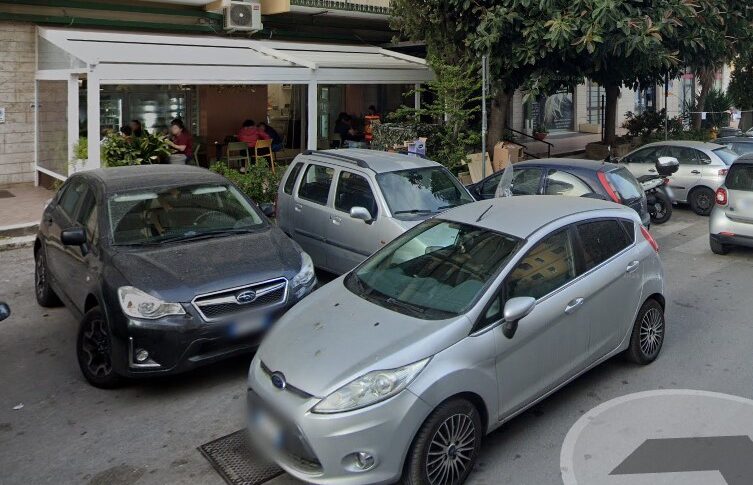 Palermo, furti al Gelatiere in via Scobar e in un market di via Aurispa