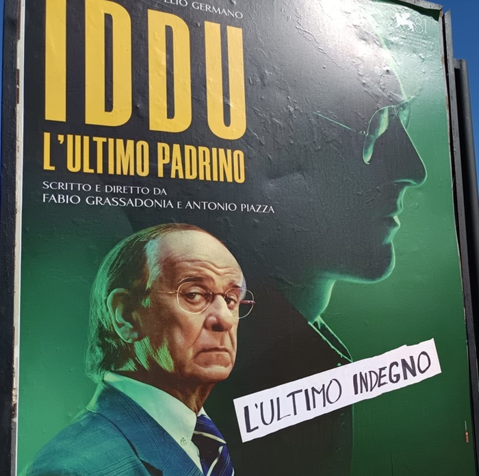 Sui manifesti del film 'Iddu' insulti contro Messina Denaro