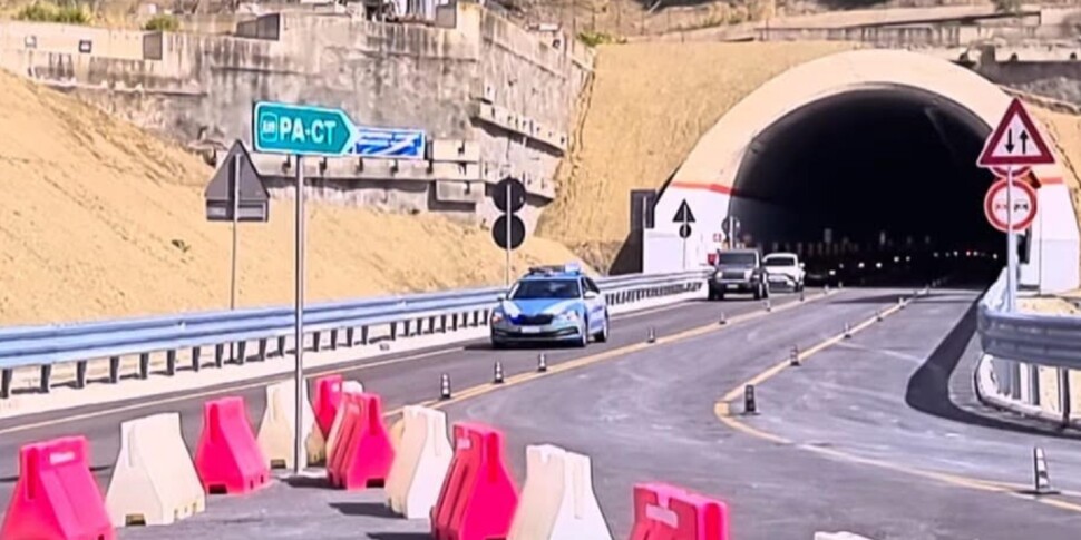 Caltanissetta, aperta la galleria di 4 chilometri lungo la statale 640 per Agrigento