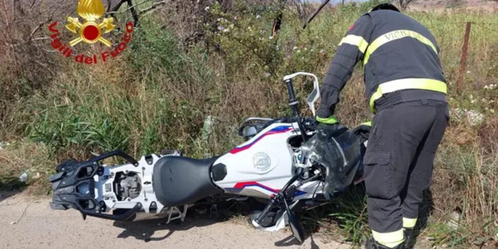 Scontro fra una moto e un camion della Protezione civile, grave il padre del portiere rosanero Sirigu