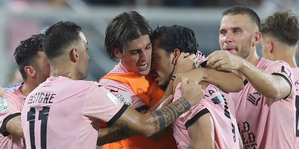 Di Mariano salva il Palermo: 1-1 con il Cosenza davanti ai 25 mila del Barbera